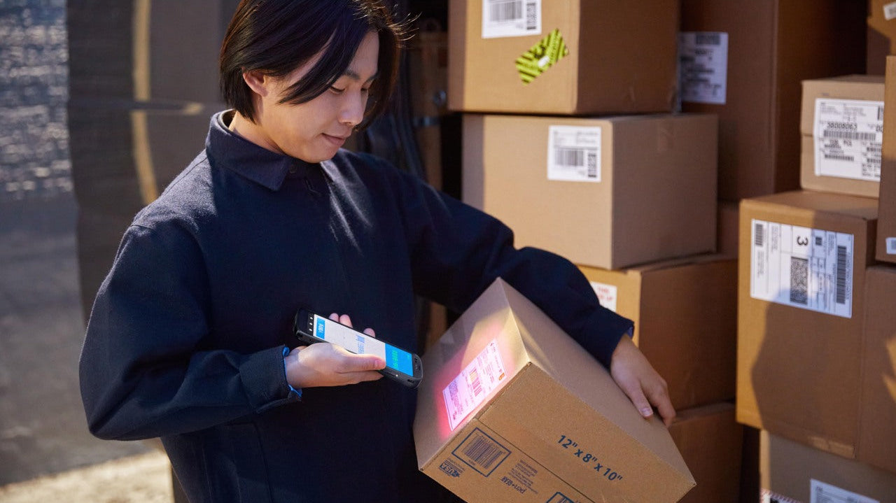 Barcode vs RFID: Which is Right for Your Business?